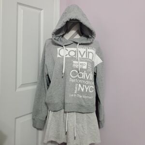 Calvin Klein Women's Large Gray Performance Hoodie